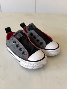 Converse Toddler Chuck Taylor All Star Slip On OX Fashion Sneaker